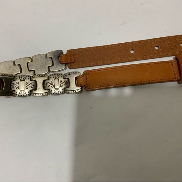 New Beautiful Fossil belt skinny tan metal size Small main image 6